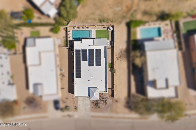 217 E Forrest Feezor Street, Vail, AZ 85641