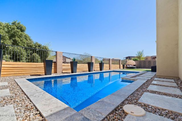 217 E Forrest Feezor Street, Vail, AZ 85641