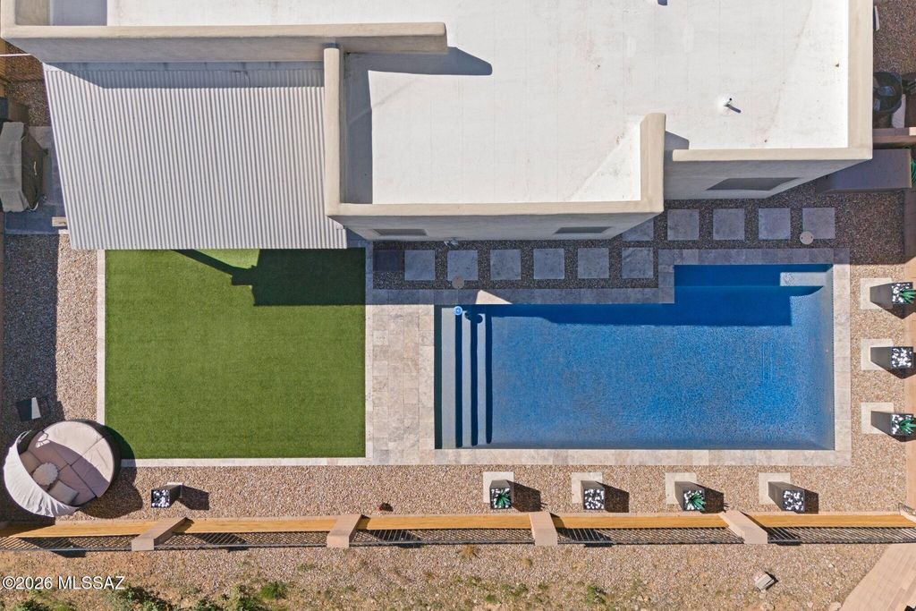 217 E Forrest Feezor Street, Vail, AZ 85641