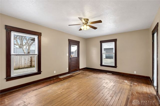 1577 W 2nd Street, Xenia, OH 45385