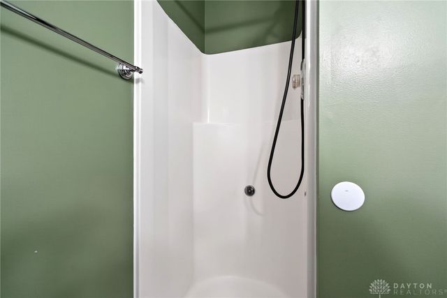 1577 W 2nd Street, Xenia, OH 45385