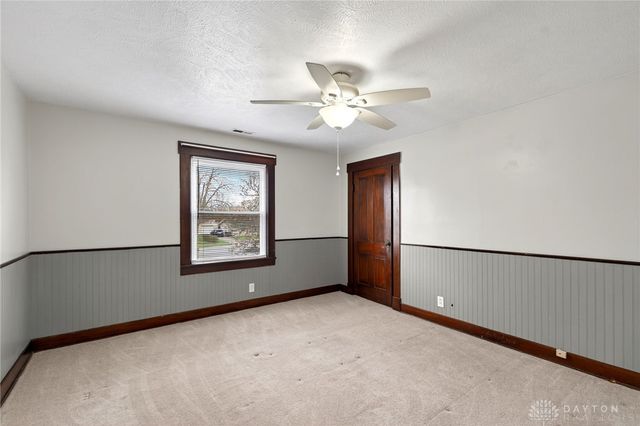 1577 W 2nd Street, Xenia, OH 45385