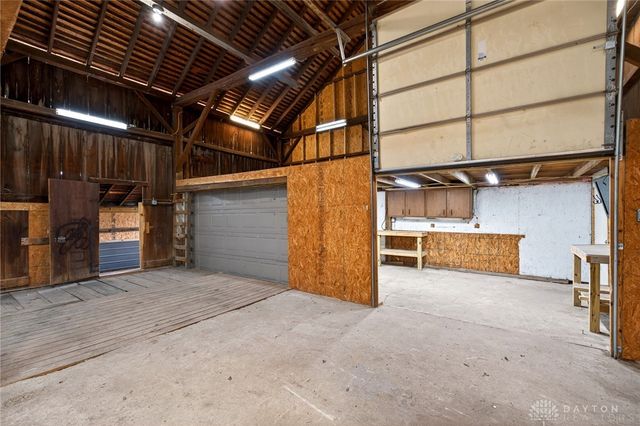 1577 W 2nd Street, Xenia, OH 45385