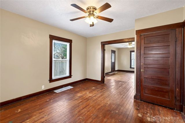 1577 W 2nd Street, Xenia, OH 45385