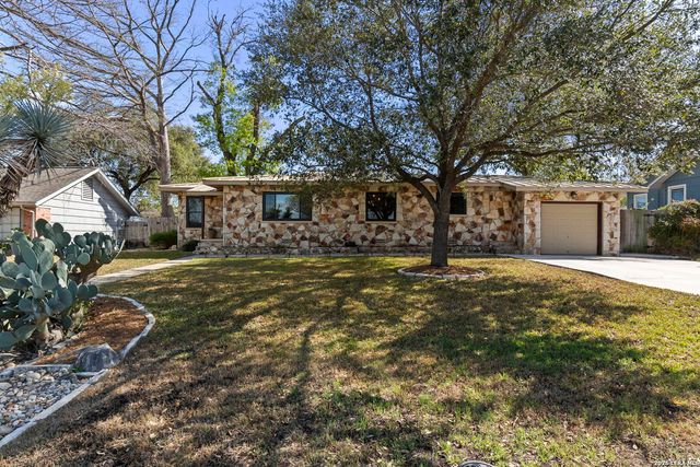 114 Blakeley Dr, San Antonio, TX 78209