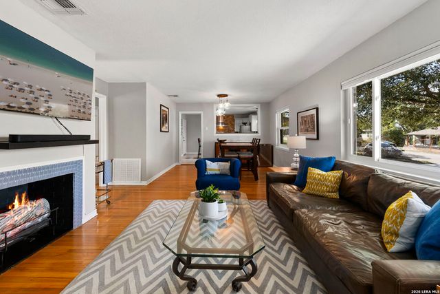 114 Blakeley Dr, San Antonio, TX 78209