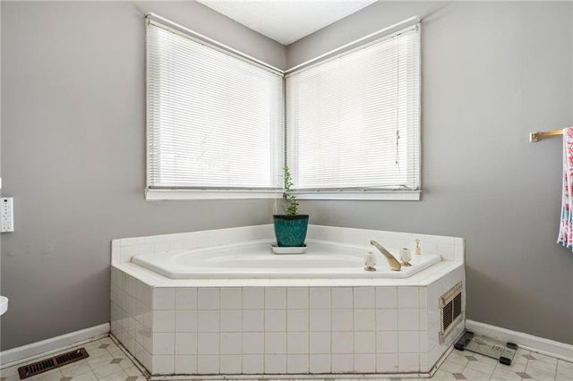 238 Brentwood Drive, Dallas, GA 30132