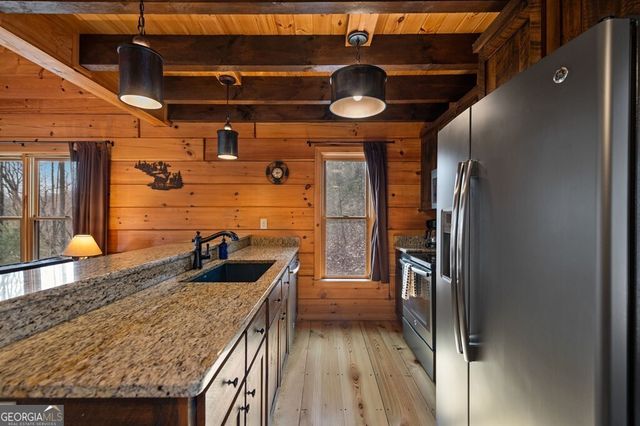 275 N Moreland Drive, Cherry Log, GA 30522