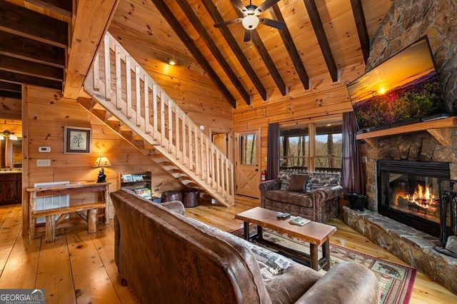 275 N Moreland Drive, Cherry Log, GA 30522