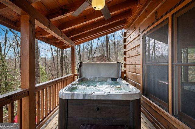 275 N Moreland Drive, Cherry Log, GA 30522