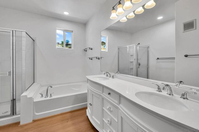 1205 Calabria St., Santee, CA 92071