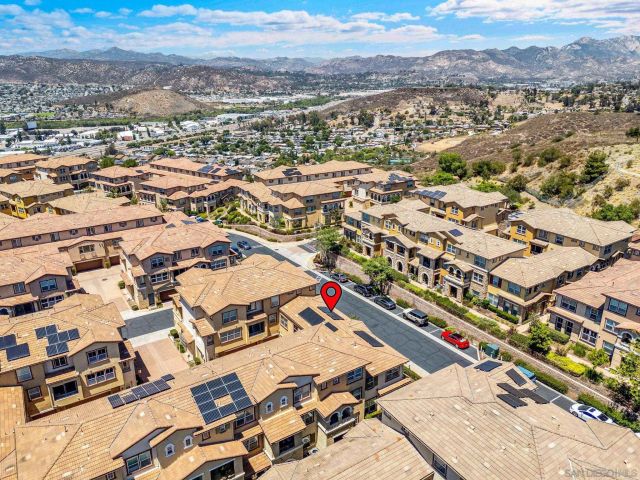 1205 Calabria St., Santee, CA 92071