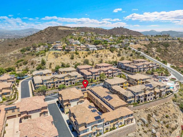 1205 Calabria St., Santee, CA 92071
