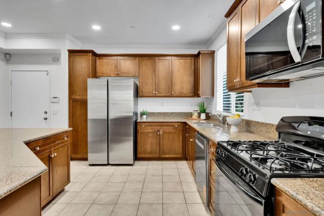 1205 Calabria St., Santee, CA 92071