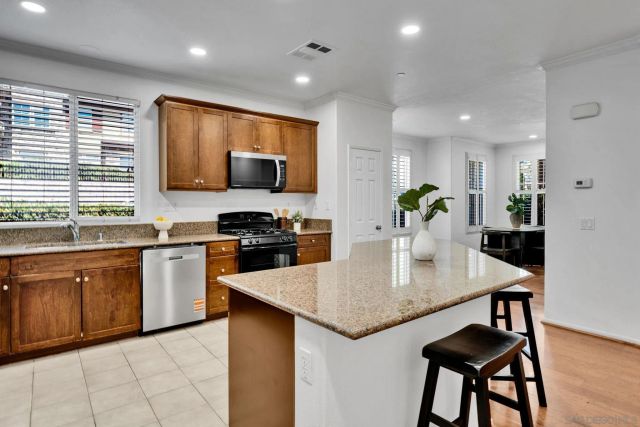 1205 Calabria St., Santee, CA 92071