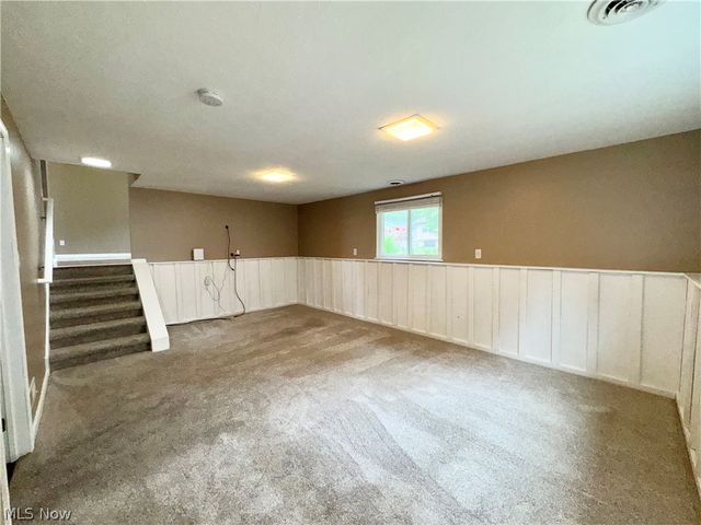 1214 Bryce Avenue, Aurora, OH 44202