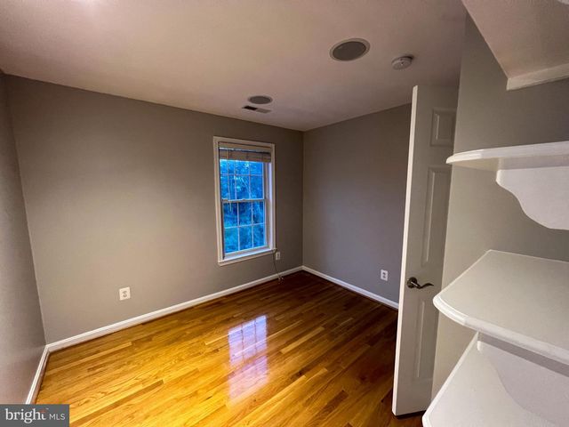 8514 RHUDDLAN RD, Nottingham, MD 21236