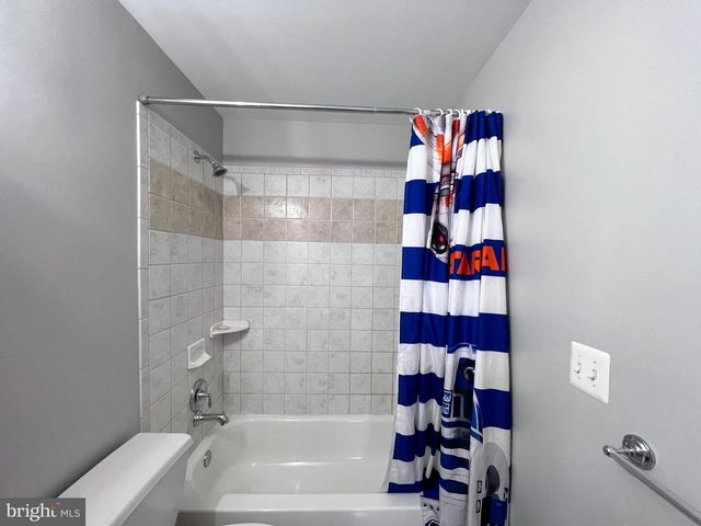 8514 RHUDDLAN RD, Nottingham, MD 21236