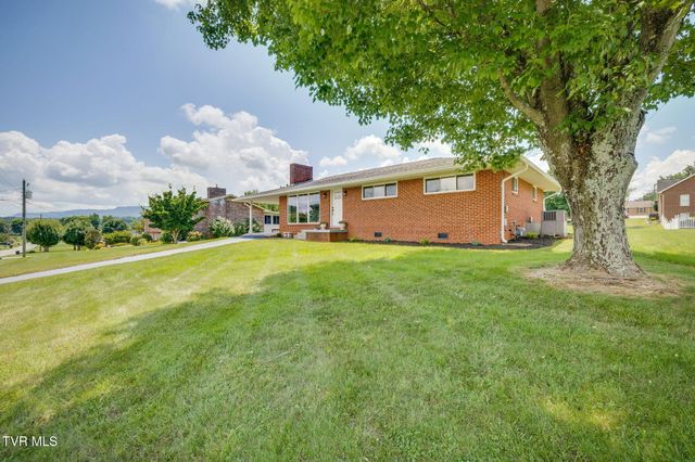 504 Wilson Street, Church Hill, TN 37642