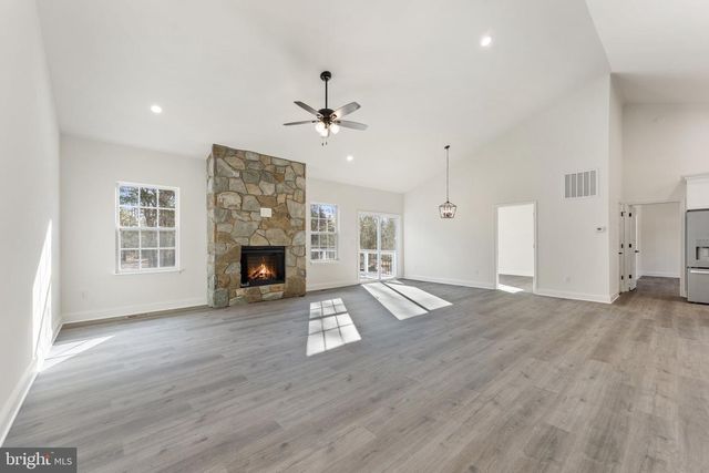 VALLEY DR, Warrenton, VA 20187