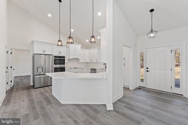 VALLEY DR, Warrenton, VA 20187