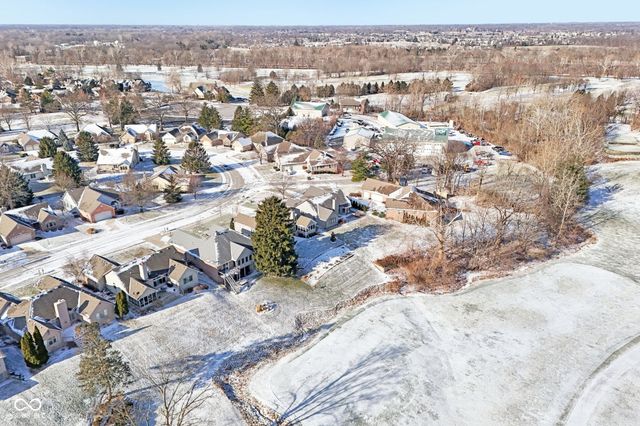 7234 Pymbroke Circle, Fishers, IN 46038