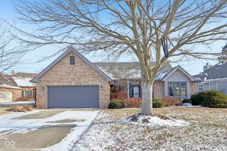 7234 Pymbroke Circle, Fishers, IN 46038