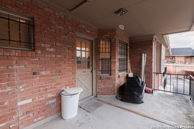 7500 Callaghan Rd Apt 120, San Antonio, TX 78229