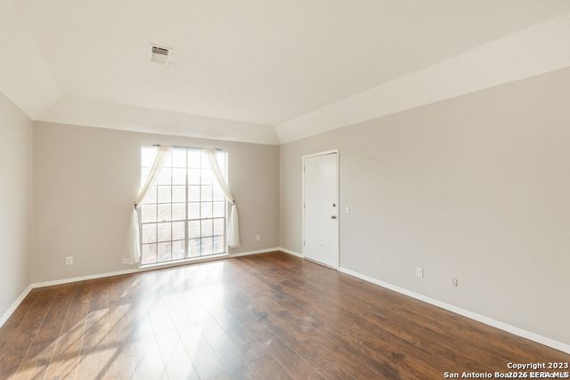 7500 Callaghan Rd Apt 120, San Antonio, TX 78229