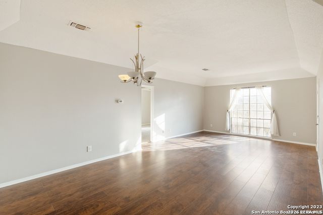 7500 Callaghan Rd Apt 120, San Antonio, TX 78229