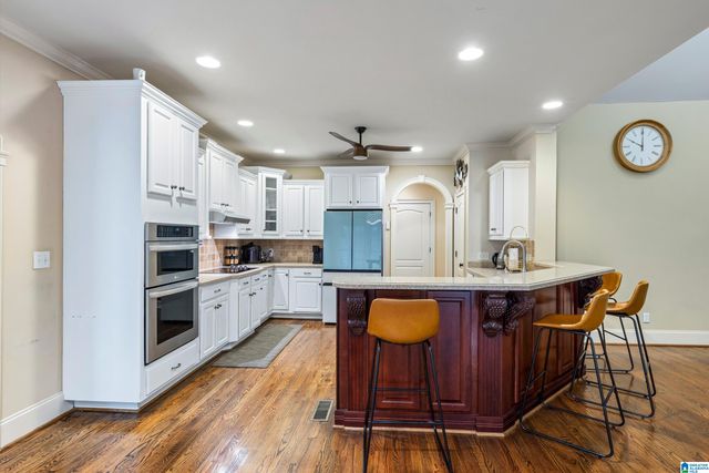 1200 GRAND OAKS COVE, Hoover, FL 35022