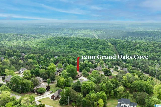 1200 GRAND OAKS COVE, Hoover, FL 35022