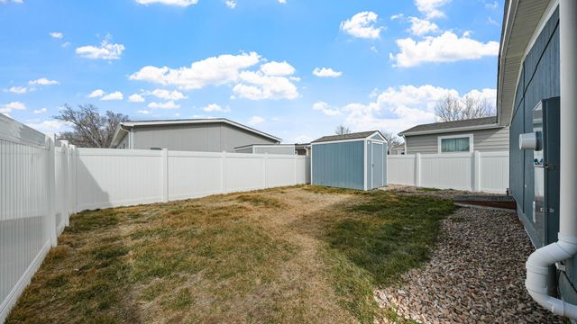 229 Hollyberry Way, Fruita, CO 81521