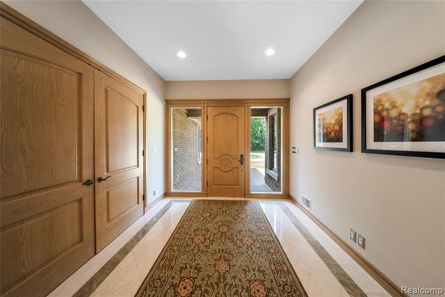 9281 Island Drive, Grosse Ile, MI 48138