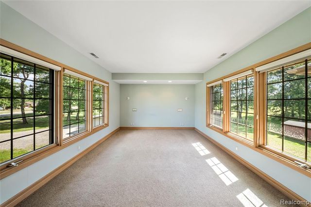 9281 Island Drive, Grosse Ile, MI 48138