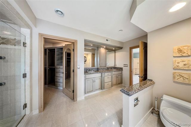 9281 Island Drive, Grosse Ile, MI 48138