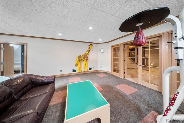 9281 Island Drive, Grosse Ile, MI 48138