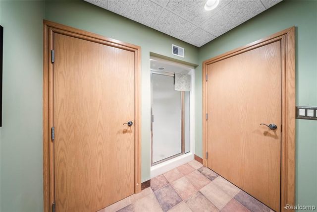 9281 Island Drive, Grosse Ile, MI 48138