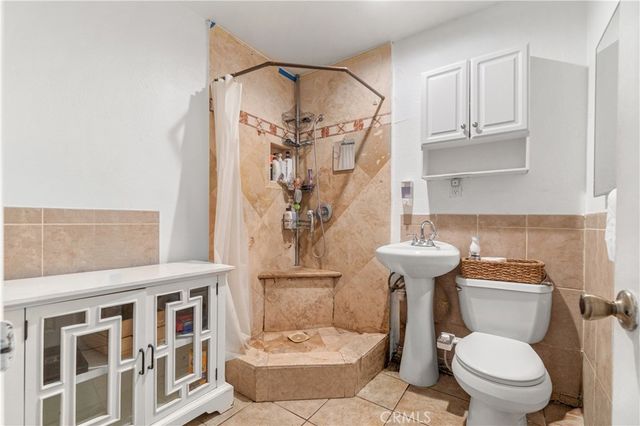 3325 Santa Fe Avenue 110, Long Beach, CA 90810