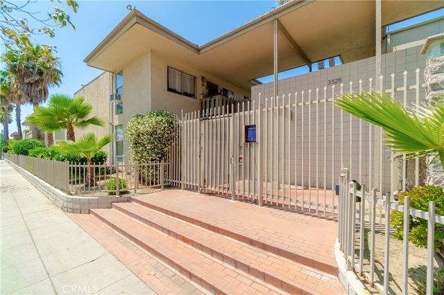 3325 Santa Fe Avenue 110, Long Beach, CA 90810