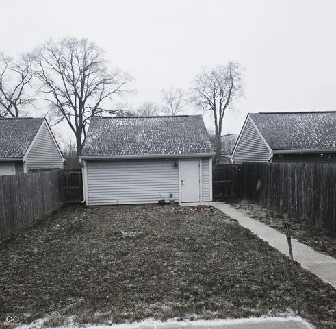 28 Central Greens Boulevard, Indianapolis, IN 46222