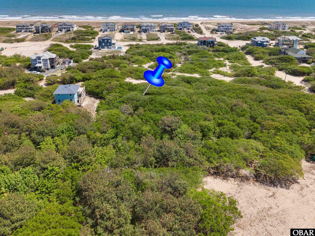 Image 1 of property listing at 2256 Sandpiper Road Lot 3, Corolla, NC 27927