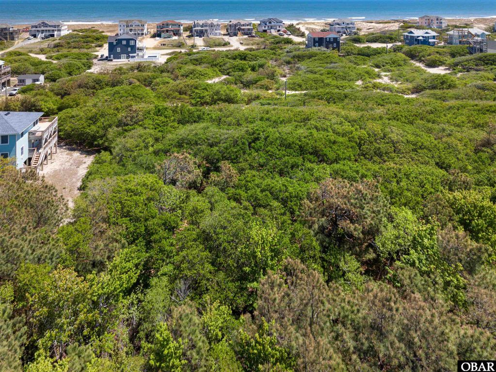 Image 12 of property listing at 2256 Sandpiper Road Lot 3, Corolla, NC 27927
