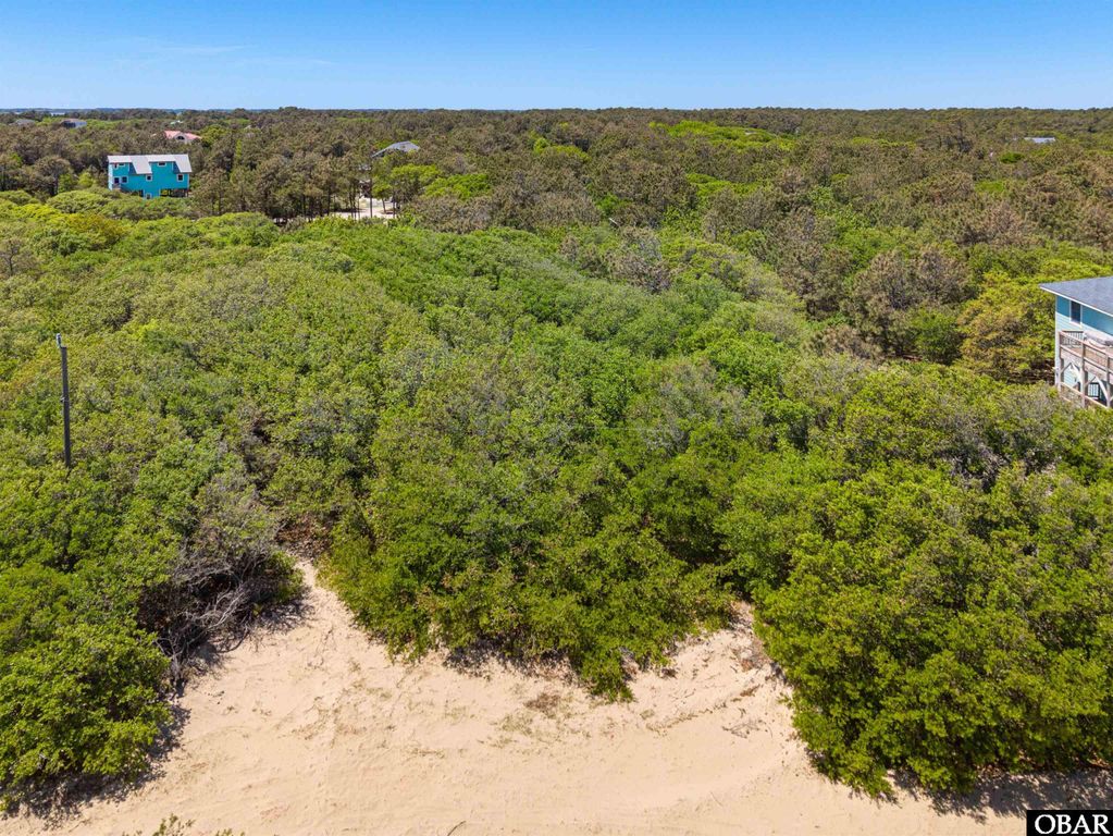 Image 3 of property listing at 2256 Sandpiper Road Lot 3, Corolla, NC 27927