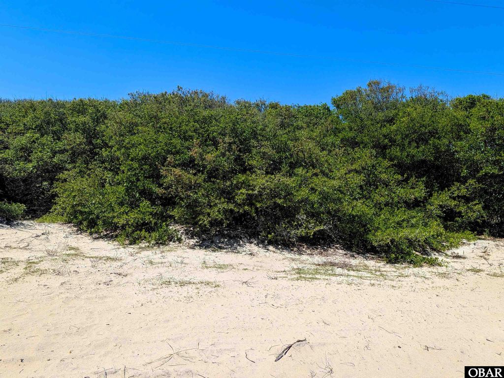 Image 4 of property listing at 2256 Sandpiper Road Lot 3, Corolla, NC 27927