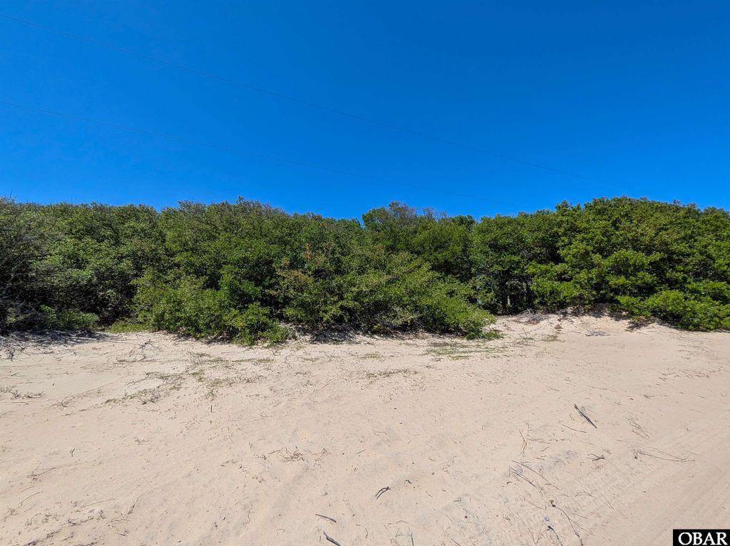 Image 6 of property listing at 2256 Sandpiper Road Lot 3, Corolla, NC 27927
