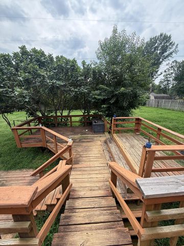 602 GALVESTON RD, Fredericksburg, VA 22405