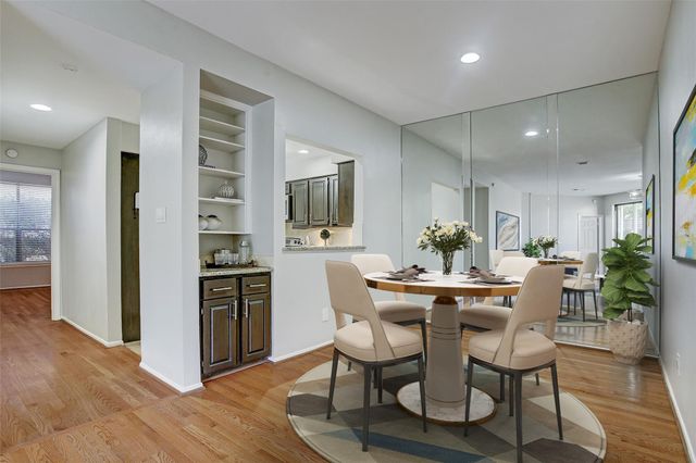 5200 Weslayan Street 112, Houston, TX 77005