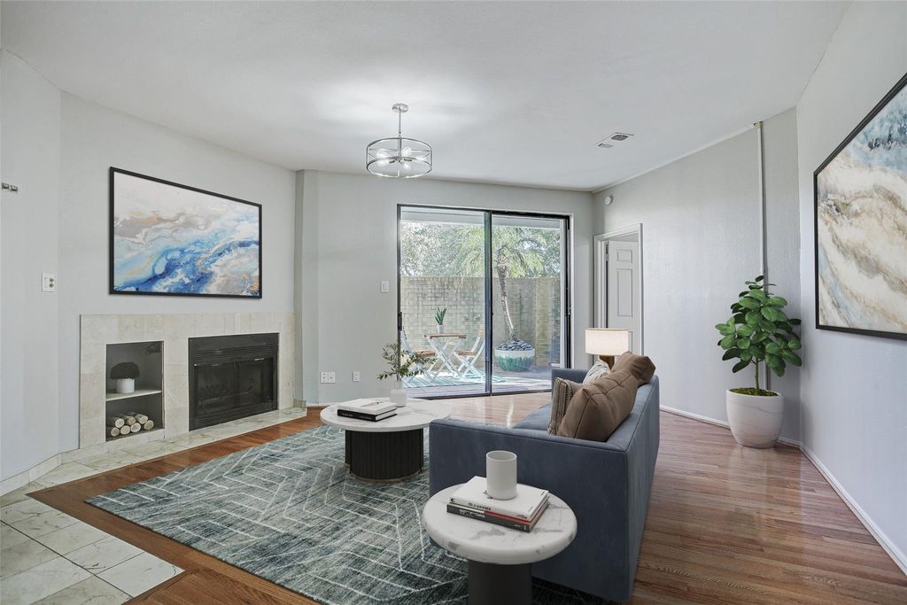 5200 Weslayan Street 112, Houston, TX 77005