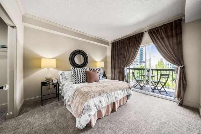 1075 Peachtree Walk NE A419, Atlanta, GA 30309
